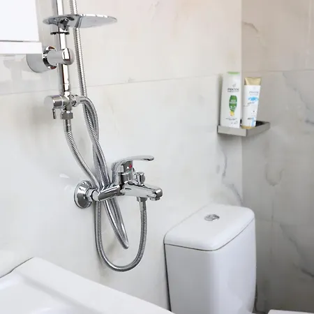 Ijon Guest house