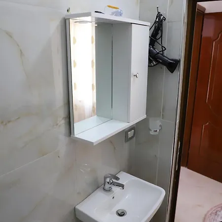 招待所 Ijon 培拉特